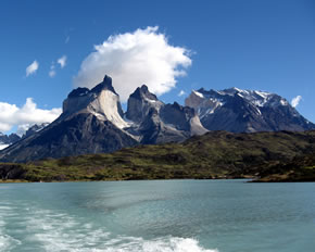 Torres del Paine Trekking Día 1:  Puerto Natales - Torres del Paine