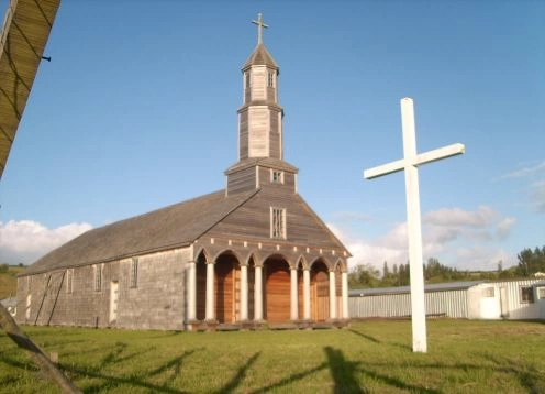 Iglesia Adachildo, Chiloe