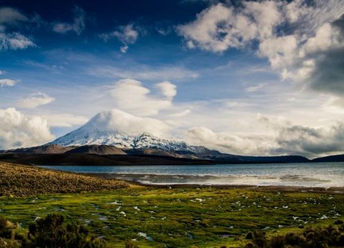 ARICA  - PUTRE -  PARQUE NACIONAL LAUCA -  LAGO CHUNGARA