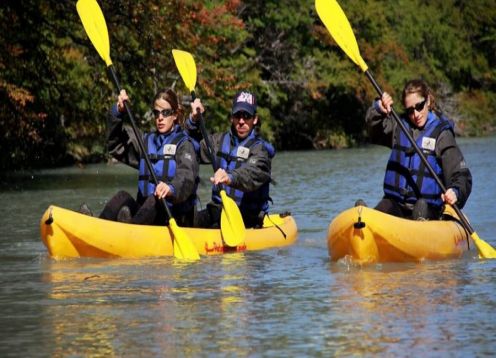 Kayak en Rio Licura. , CHILE