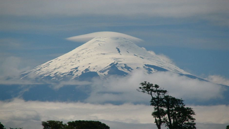 Walking City + Navegacion lago Llanquihue, Puerto Varas, CHILE