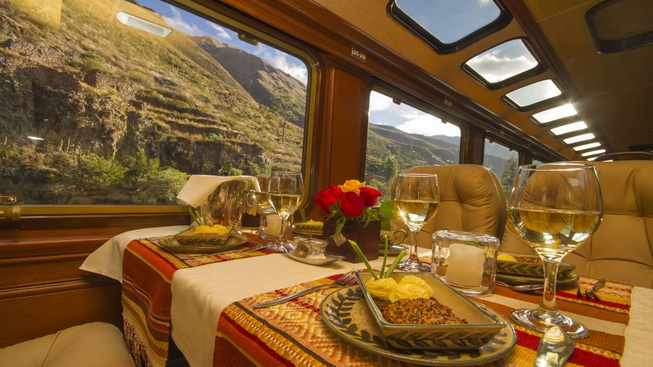 MACHU PICCHU EN TREN EXPEDITION, Cusco, PERU