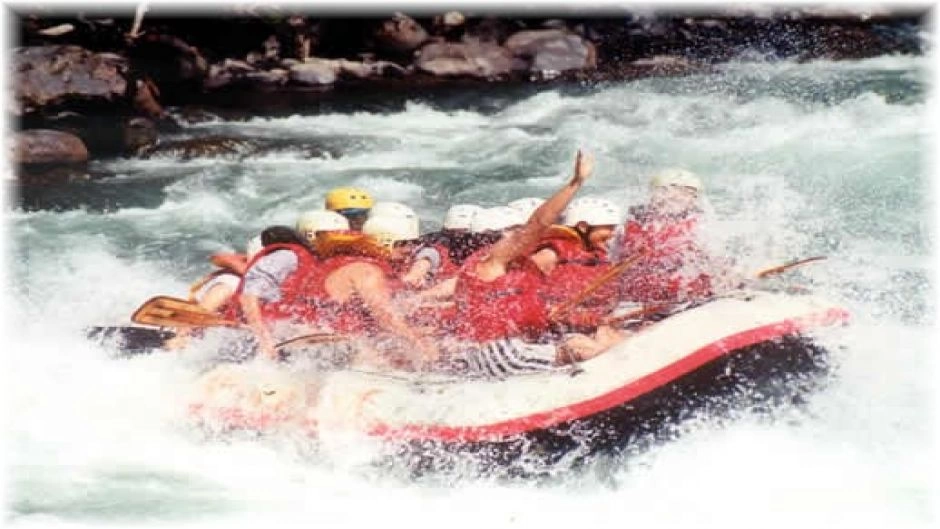 RAFTING POR EL RIO MAIPO, Santiago, CHILE