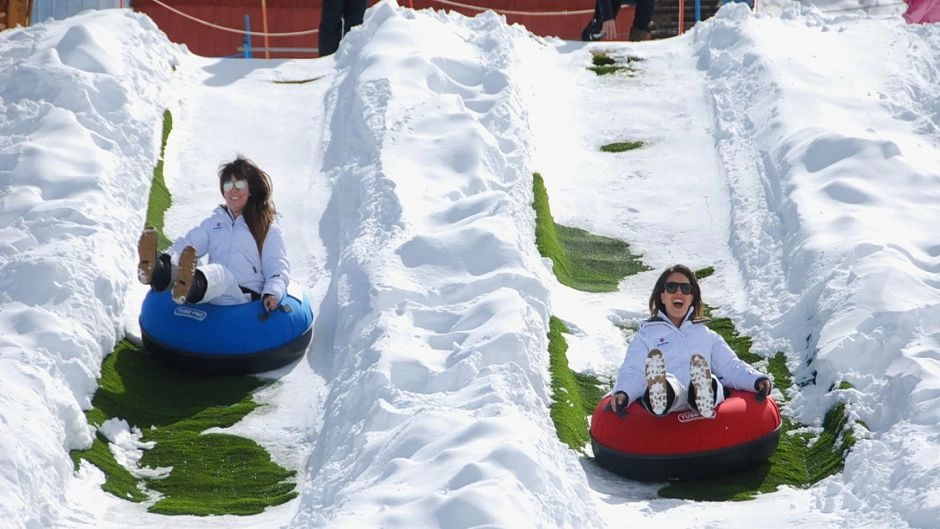 DIA EN LA NIEVE, Santiago, CHILE