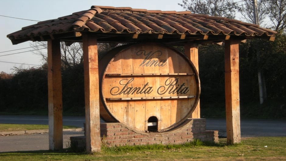 TOUR DEL VINO - VINA SANTA RITA, Santiago, CHILE