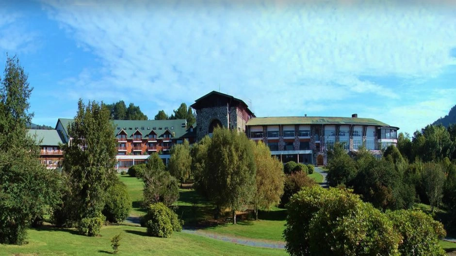 EXCURSION AL PARQUE PUYEHUE Y TERMAS DE AGUA CALIENTE, Puerto Varas, CHILE