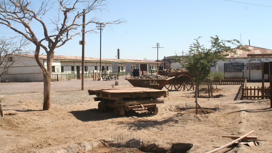 SALITRERAS HUMBERSTONE / SANTA LAURA - PICA, Iquique, CHILE