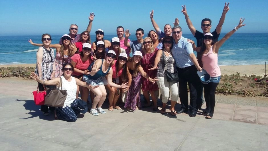 CITY TOUR + VALPARAISO Y VINA DEL MAR + TRANSFER IN/OUT, Santiago, CHILE