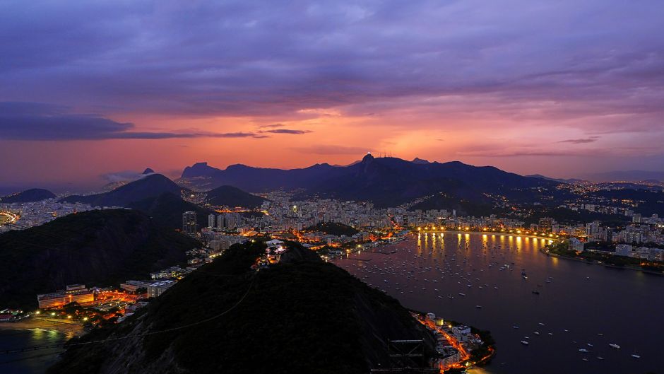 Un DÃ­a en RÃ­o, Corcovado, Pan de AzÃºcar, MaracanÃ£, SambÃ³dromo y SelarÃ³n con Almuerzo, Río de Janeiro, BRASIL