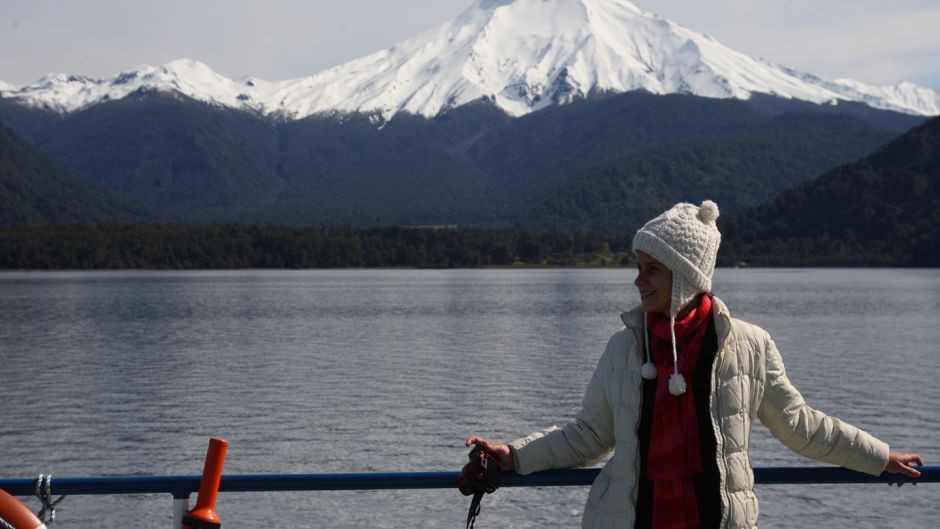 CRUCEANDINO BARILOCHE - PUERTO VARAS, Bariloche, ARGENTINA