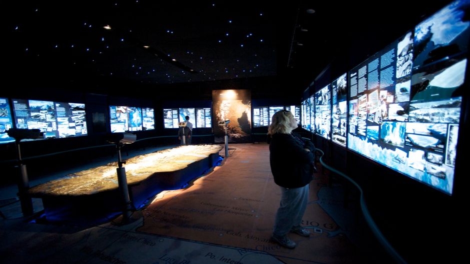 Punta Walichu y Glaciarium, El Calafate, ARGENTINA